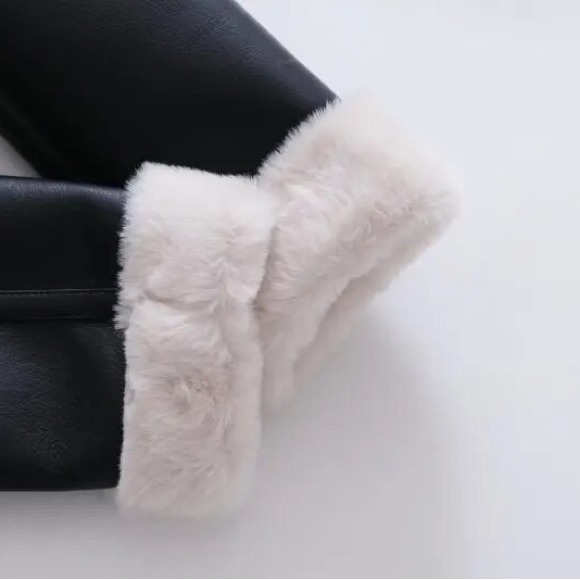 955. 🛑AT COST LAST 1! Black aviator moto jacket faux leather faux fur black coat - Picture 8 of 12